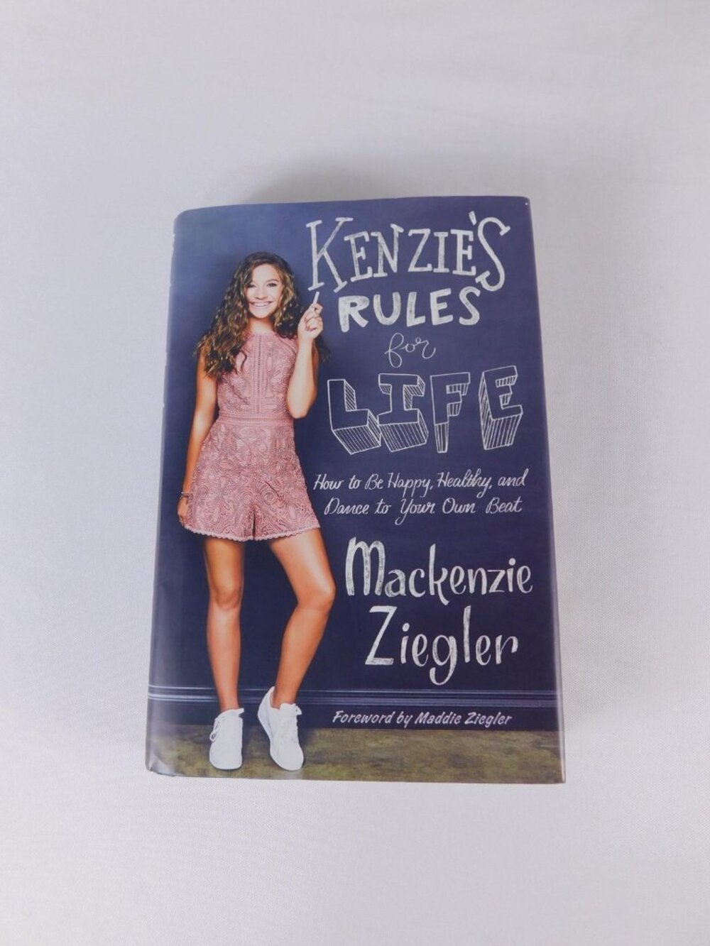 Kenzie's Rules For Life Mackenzie Ziegler HC DJ Hardcover Blue Simon & Schuster - Picture 6 of 6
